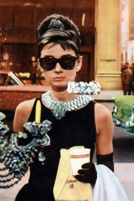 Audrey In Breakfast At Tiff's Wall Art Home Decor - POSTER 20x30