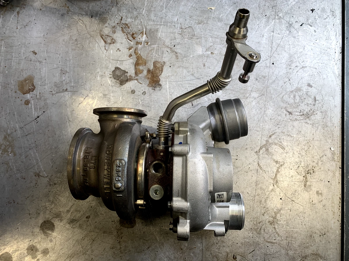 BMW X5 X6 F15 F16 S63B44A N63B44 Turbocharger Turbo Charger 