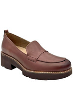 Naturalizer Women's Darry Lug Sole Heeled Loafer Cappuccino