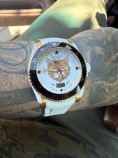 Gucci Dive YA136322 40mm Gold Stainless Steel Case with White Rubber Strap...