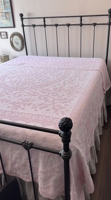 VTG Pink Chenille Bedspread Cutter Craft Fabric Upcycle Project Cottage 104 x90 