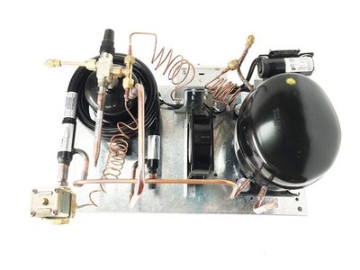 Water Cooled Condensing Unit 1/2+ HP, R404A, Low Temp, 115V (Embraco NEK2150GK1)