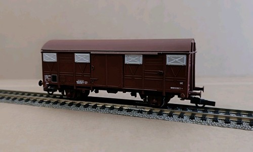 Roco 46457 H0 - SNCF Gedeckter Güterwagen | Zustand: Gebraucht