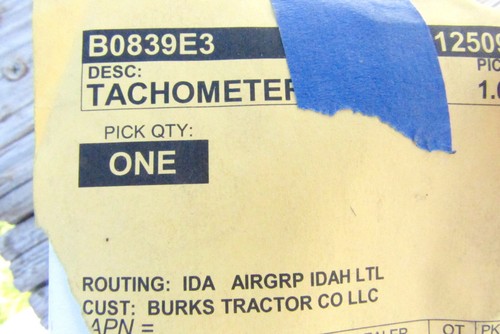 Case Tractocr Tachometer CNH Part 84212509 Fits 24 Models New in Original Box - Picture 6 of 11