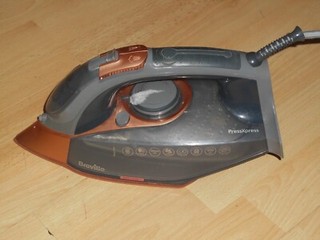 BREVILLE PRESSXPRESS DAMPFBÜGELEISEN