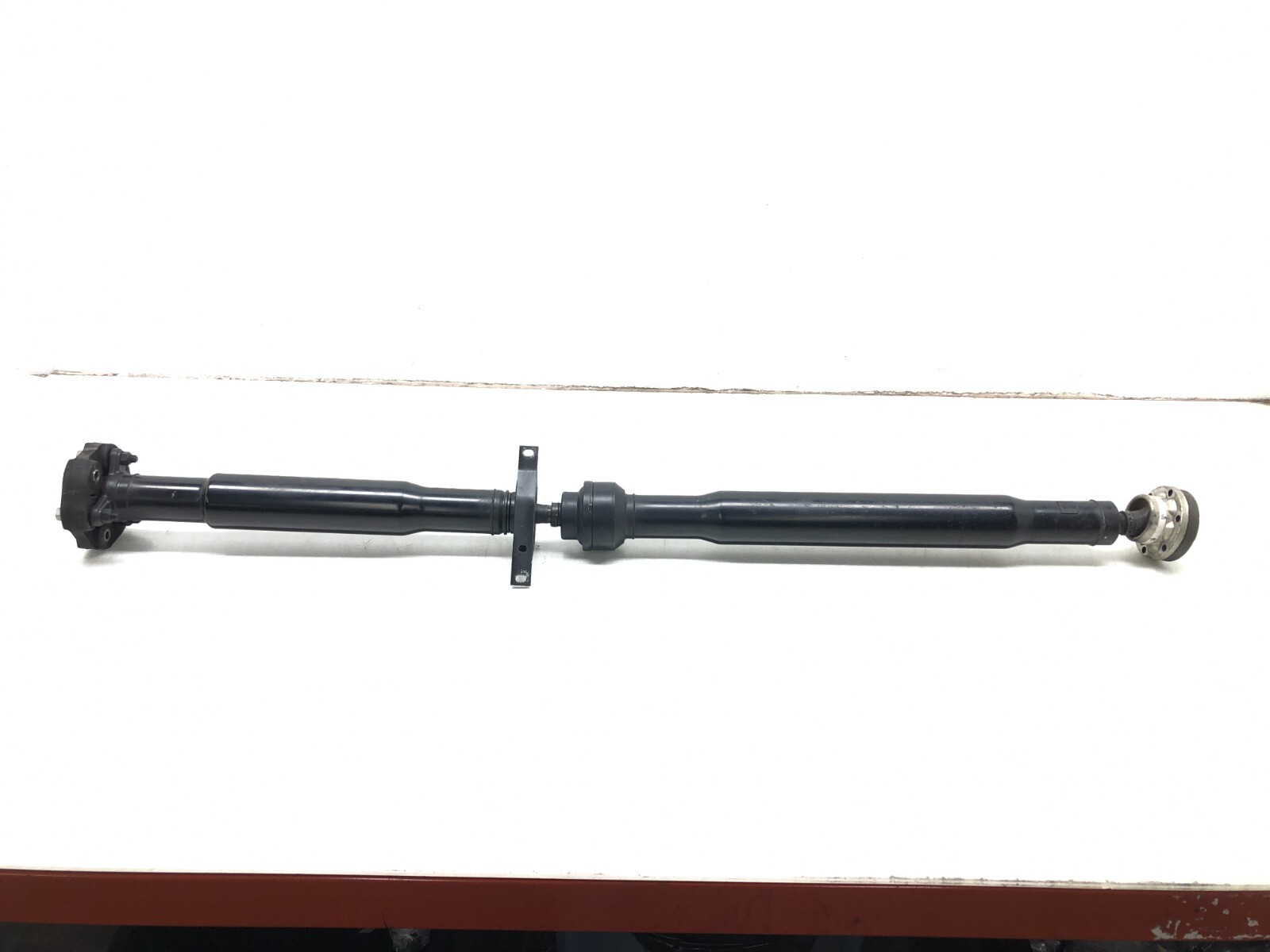 2014-2019 MASERATI GHIBLI SQ4 AWD REAR DRIVE SHAFT OEM.
