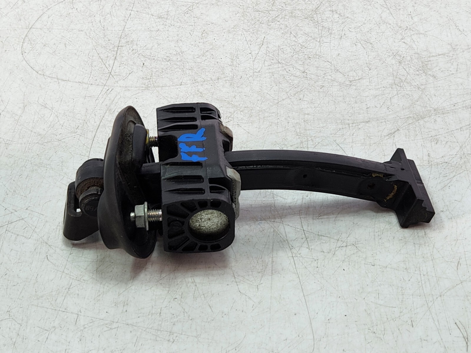 ✅ 11-16 OEM Ferrari FF Front Right Passenger Side Door Hinge Check Strap Stopper
