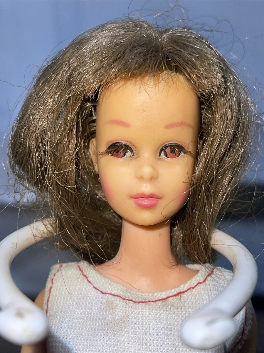 Vintage 1965 Mattel Brunette Francie Barbie Doll Japan With Outfit