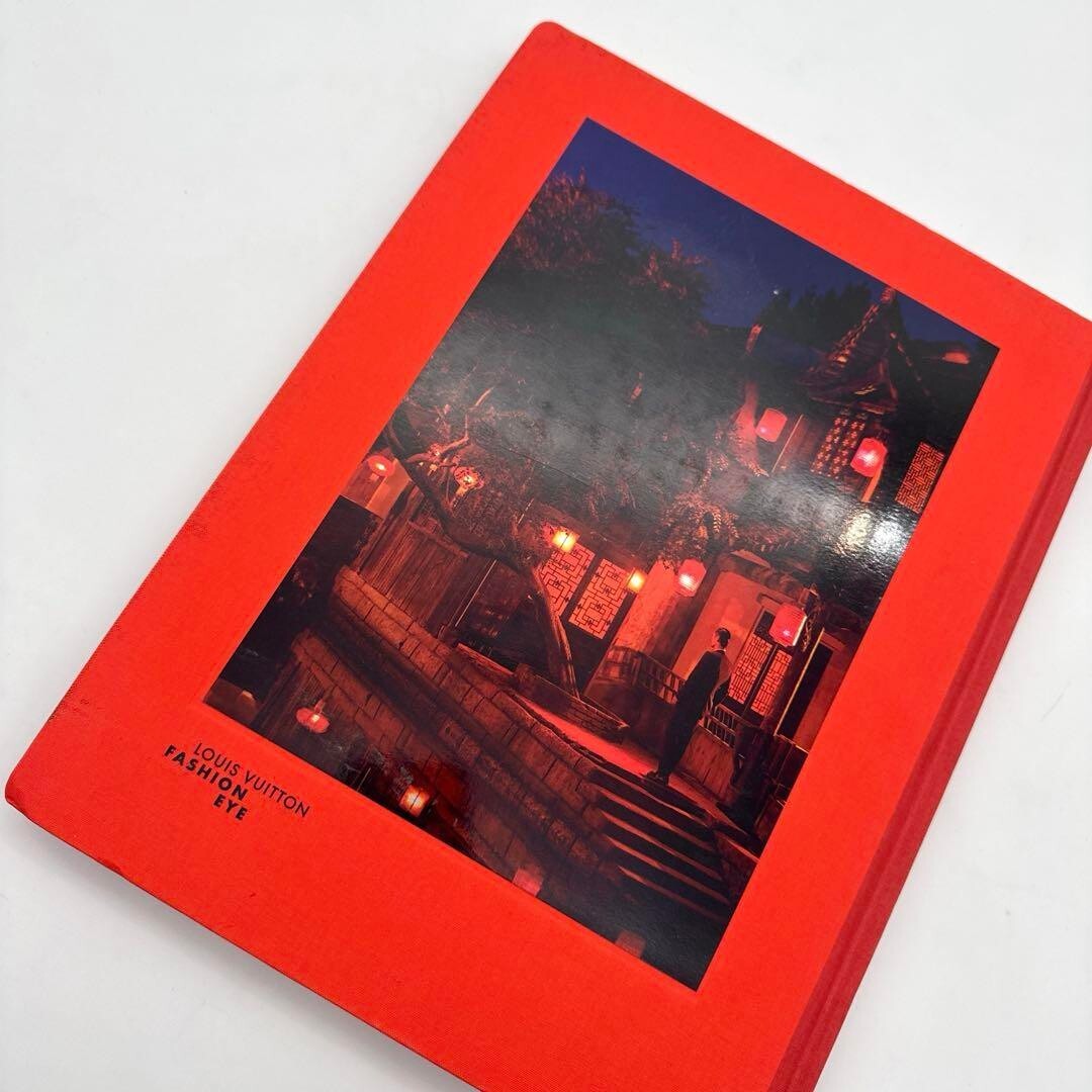 アート・デザイン・音楽 WING SHYA: SHANGHAI Louis Vuitton Louis Vuitton Editions: the cinematic Shanghai of Wing Shya