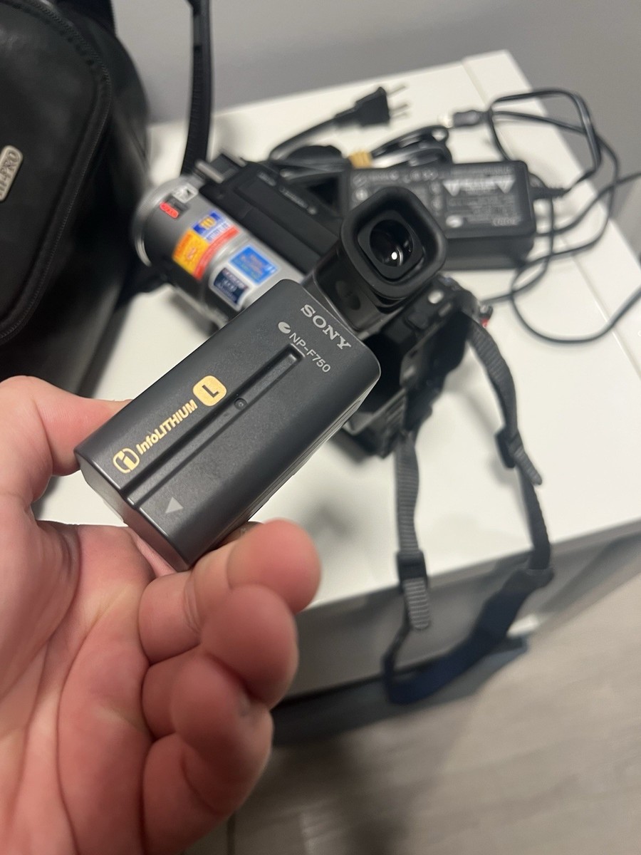 SONY DCR-TRV110 デジタルハンディカム Sony Handycam DCR-TRV110 Digital-8, DV Camcorder for sale online