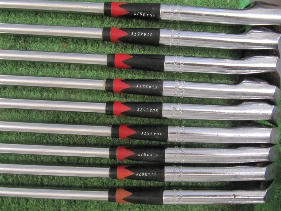 VINTAGE 1962 MACGREGOR TOURNEY VFQ MT 2 IRONS 2-W PRO-PEL ACTION R FLEX STEEL - Image 4 of 4