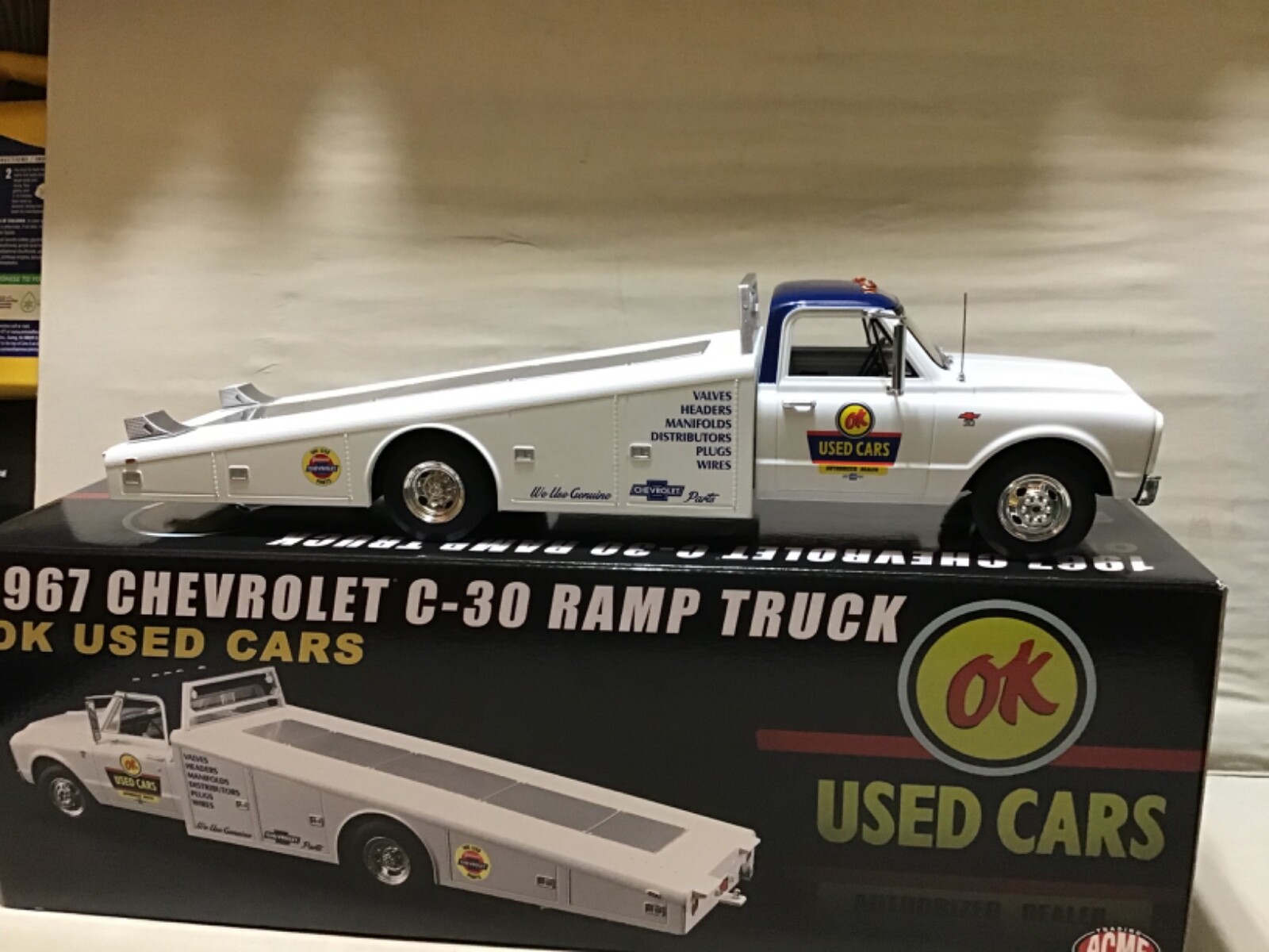 OK USED CARS 1967 CHEVROLET DIECAST RAMP TRUCK CAR HAULER 1/18 ACME ...