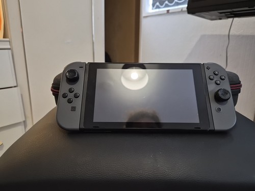 Nintendo Switch verbesserter Akku "Mariko" mit Satisfy Case & Griff + Original Kabel