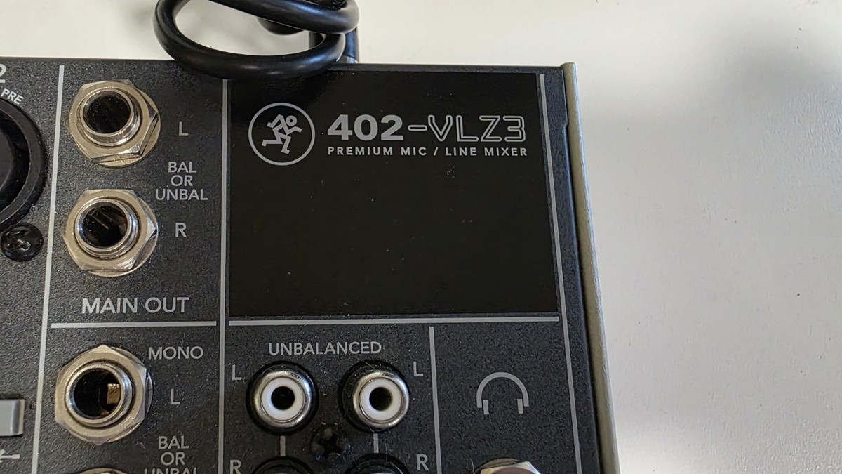 Mackie 402-VLZ3 Premium 4-Channel Ultra Compact Mixer | eBay