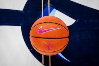 2026 Team Signed Women's Basketball Creighton vs. Cancer Pink Out Game (B)