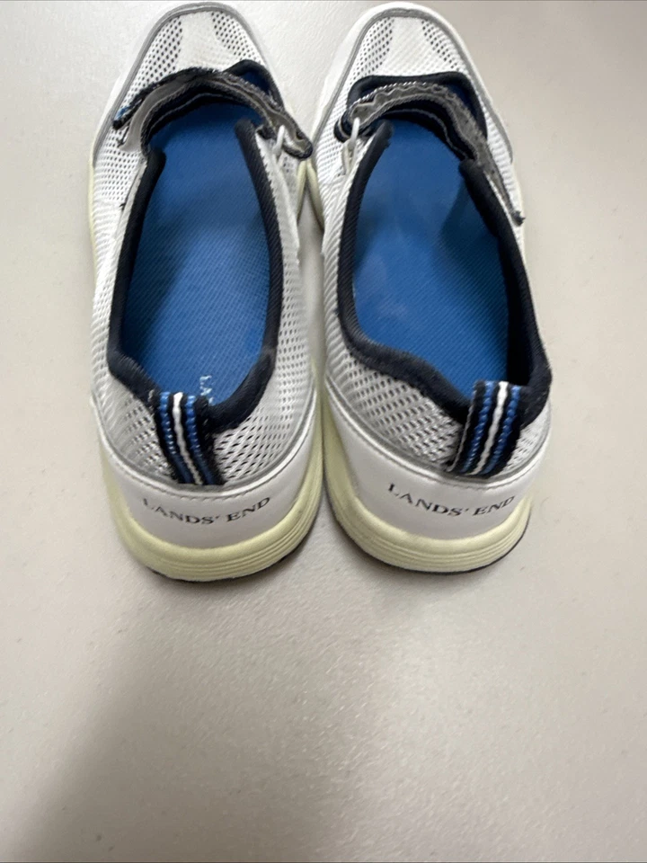 LANDS END WOMANS COMFORTABLE MESH MARY JANE STYLE WATER SHOE SIZE 9 B WHITE BLUE - Image 3 of 4