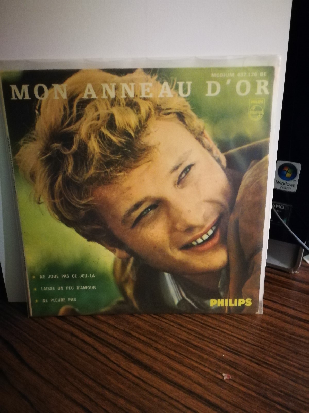 Johnny Hallyday 45Tours Mon Anneau D or EBay johnny-hallyday-45tours-mon-anneau-d-or-ebay