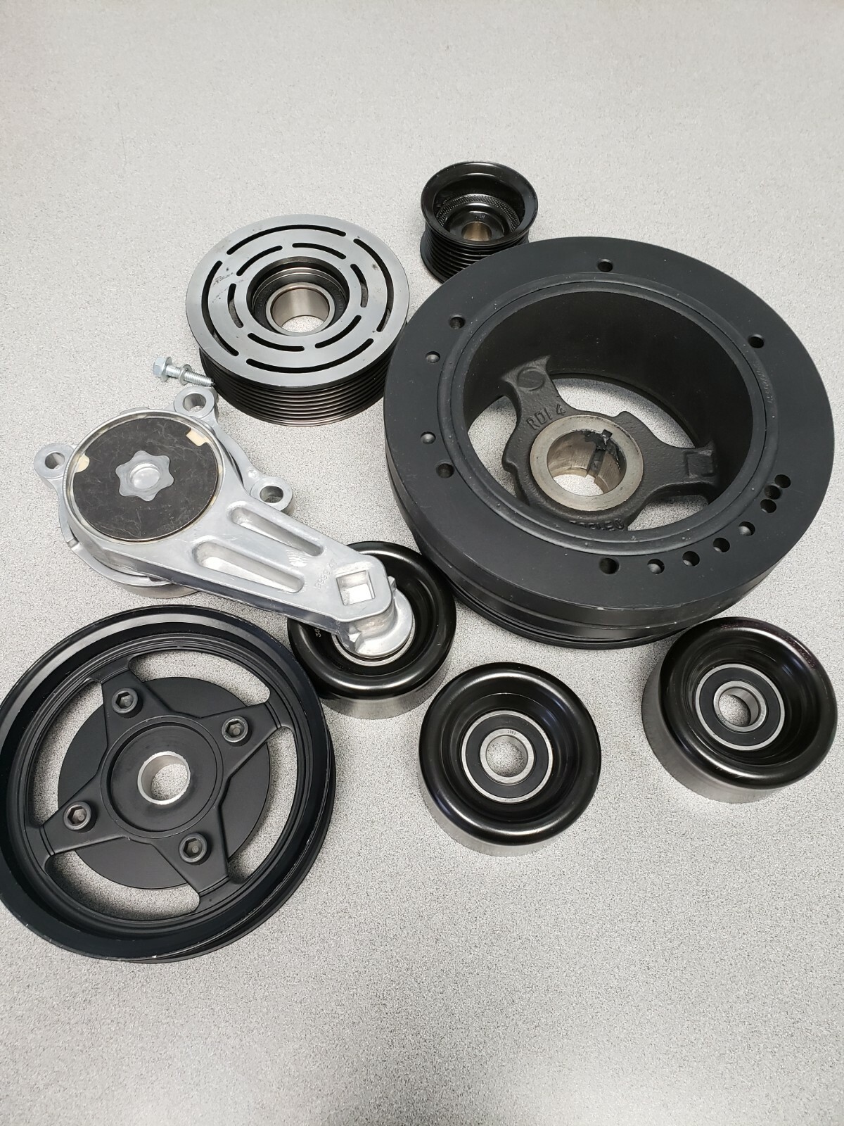 Ford Raptor 6.2L 8-Rib Whipple/Roush supercharger 8-Rib Belt Kit, All ...