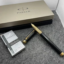 Pe1167 Parker Primier Fountain Pen Black Lacquer Boxed 18K