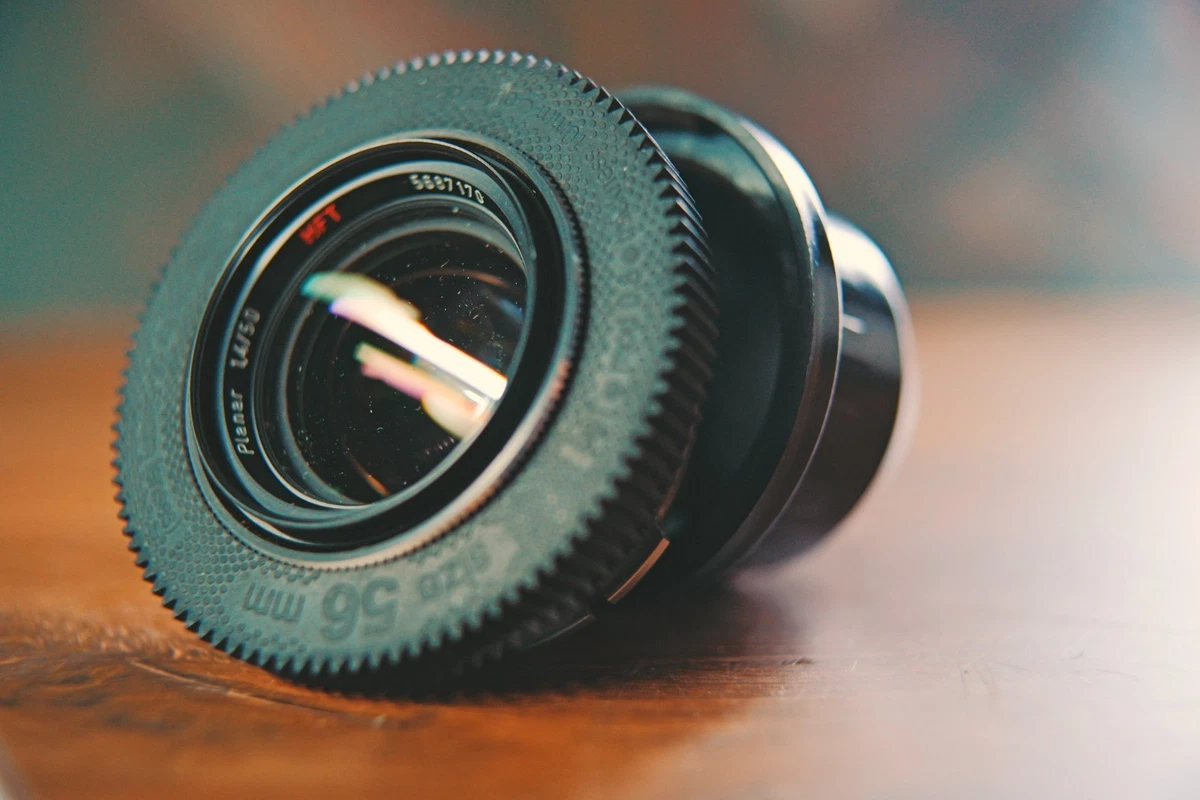 Preços baixos em Lentes de câmera f/1.4 Carl Zeiss 50mm Focal | eBay