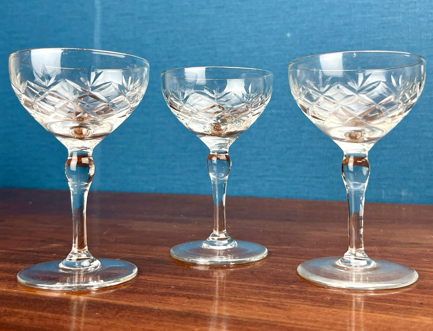 Set of 3 Vintage Cut Crystal Champagne Coupes Dessert Glasses 11cm image 6