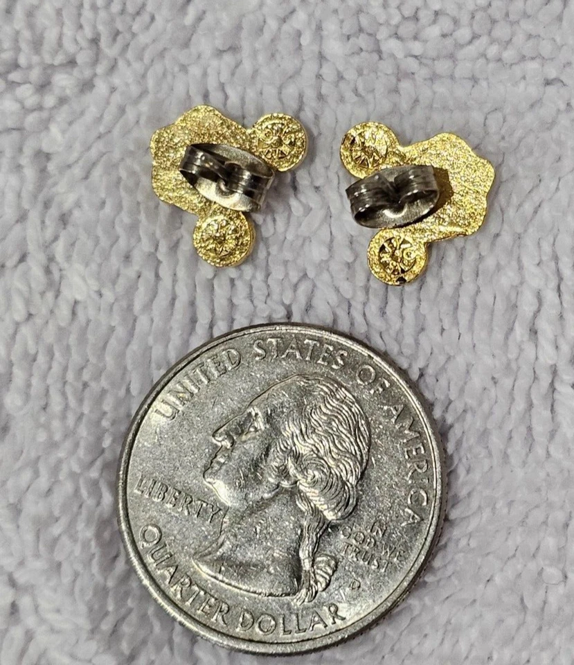 ENAMELED DISNEY MICKEY MOUSE HEAD PIERCED EARRINGS - Image 3 of 3