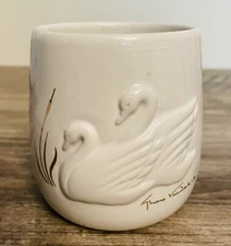 TeleFlora Gloria Vanderbelt planter or mug with Swans