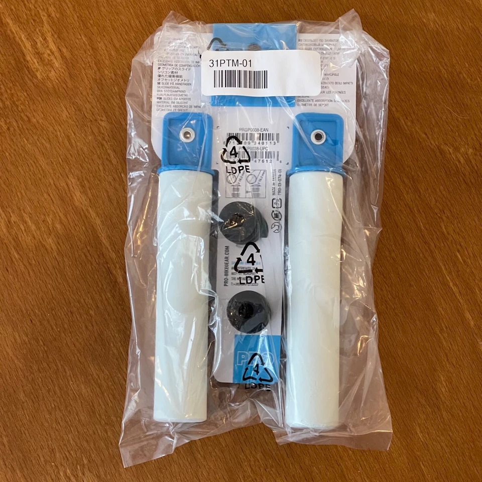 NEW Shimano PRO Silicone Slide On Mountain Bike Handlebar Grips White 130mm 32mm - Image 4 of 4