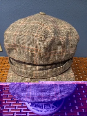 Trixie Brand Women's Hat Newsboy Hat Brown/Tan One Size Hat Cap Used - Image 1 of 4
