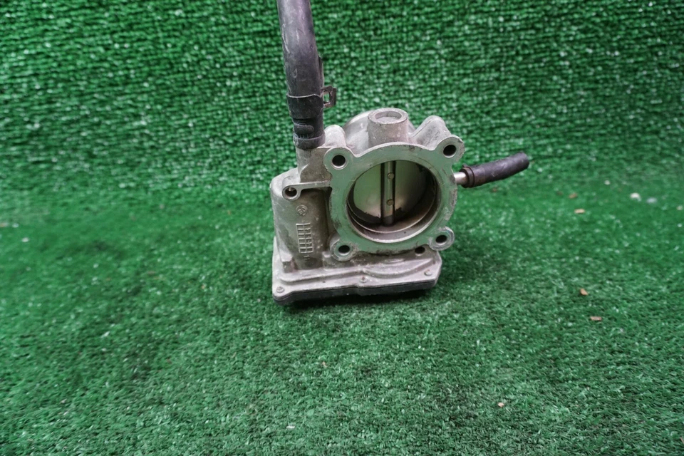 KIA RIO 2016 carrocería del acelerador OEM 35100-2b300 Foto 3 de 4