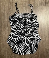 AB Studio Black White Abstract Ruffle Tank Top Women’s Size Medium Sleeveless