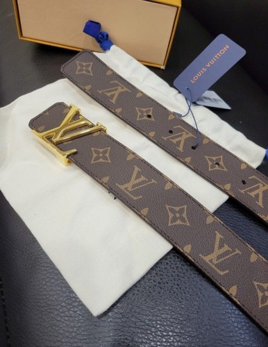 Authentic Louis Vuitton Brown Monogram  Belt, Men Size 30-31 Pants 90/36