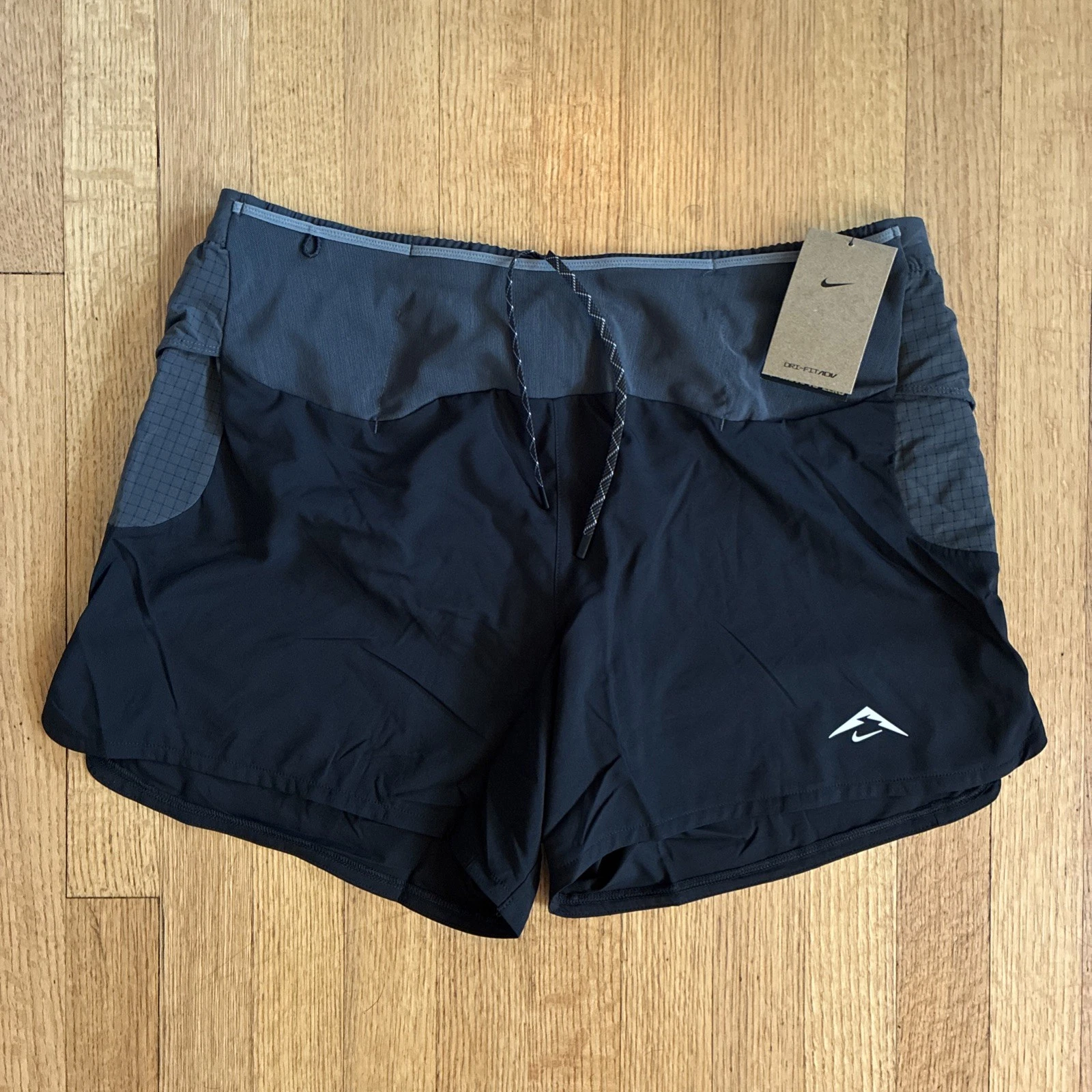 Nike Trail Dri-fit ADV Men Sz Large Second Sunrise 5" Running Shorts HJ3572-010