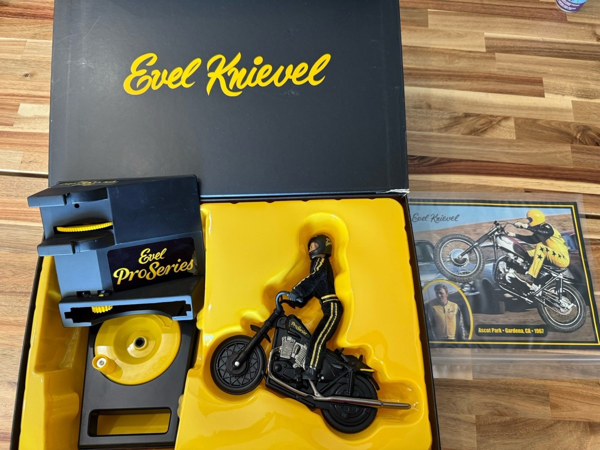 Evel Knievel Pro Series Stunt Cycle