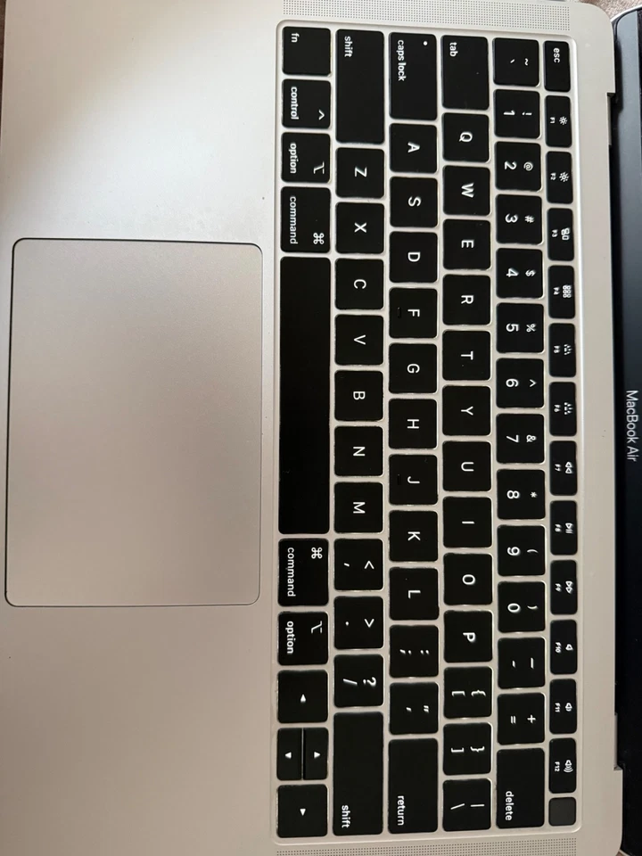 Apple MacBook Air 13.3 (2019), photo 2 of 5