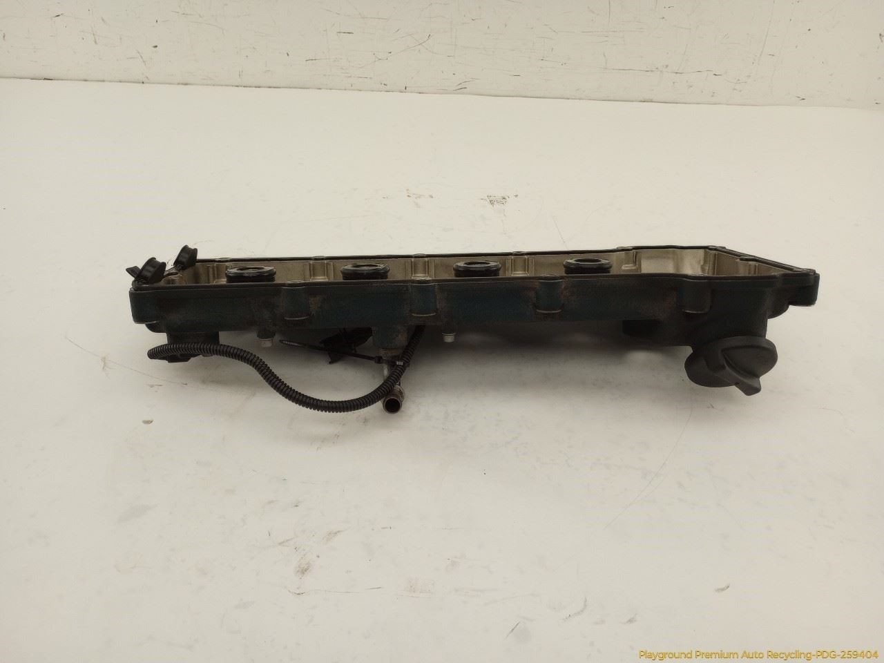 Maserati Quattroporte M139 Passenger Right Valve Cover 4.2L V8 8 Cyl Fits 03-08
