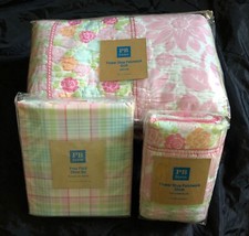 NIP Mix Match PBT Flower Shop Patchwork Quilt Posy Plaid Sheet Set XL Twin