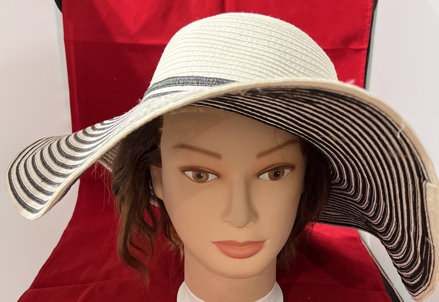 100 paper sun hat black/white Gem