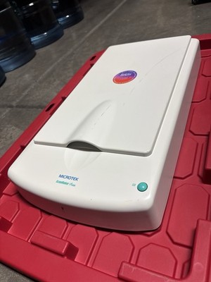 Microtek ScanMaker V6USL Flatbed Scanner FULLY FUNCTIONAL!! CLEAN SEE PICTURE!!