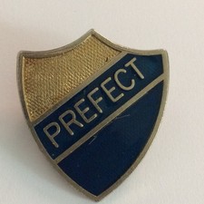 Vintage PREFECT Shield Badge Metal / Enamel Collectable Badge (W7)