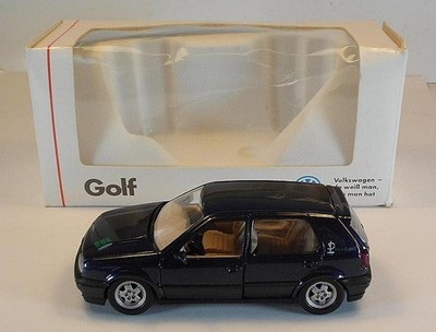 Schabak 1/43 Nr. 1005/1007 Volkswagen VW Golf dunkelblau OVP #9467
