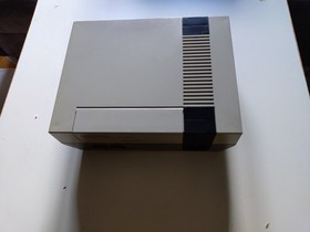 Nintendo NES komplett in OVP mit Ice Climber und Super Mario Bros. 3