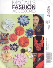 McCall's Sewing Pattern M6047 Fashion Accessories Fabric Flowers One Size UNCUT