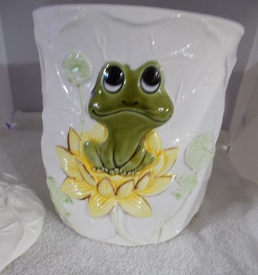 Vintage Sears Roebuck and Co Neil the Frog 7 in Canister Cookie
