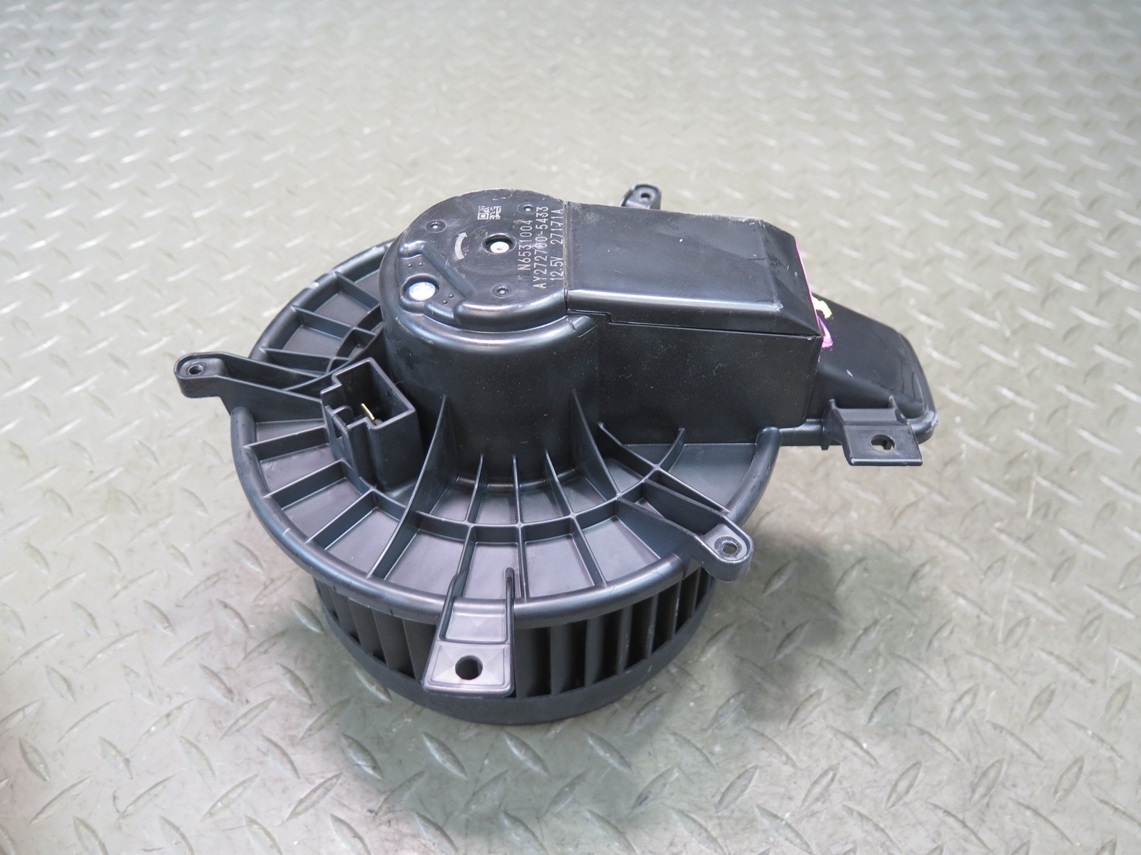 Maserati Quattroporte 2014-2021 Blower fan