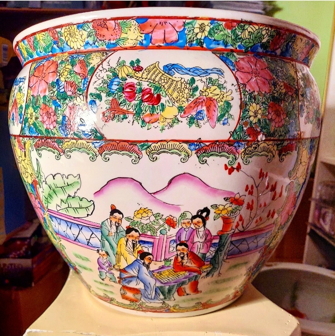 骨董★中国　陶器　巨大　蓋付　宮廷貢品壷★処分大幅再値下げ！ 最終お値下げ 中国 壺 大きめ - メルカリ
