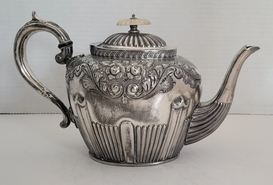 Antique Early Victorian Silver-Plate Repousse Teapot ~ Possibly Sheffield - Image 4 of 4