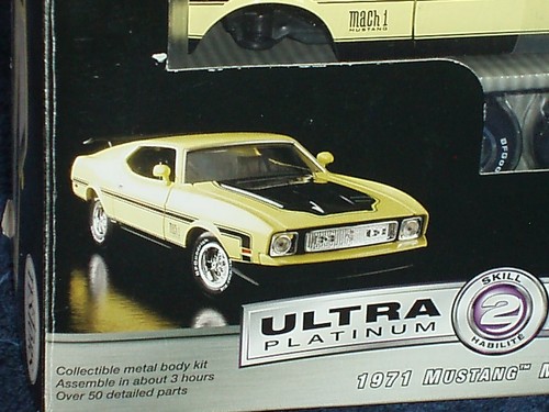 TESTOR'S 1971 FORD MUSTANG MACH 1 BEIGE MODEL KIT 1/24 SKILL LEVEL 2 - Picture 4 of 13