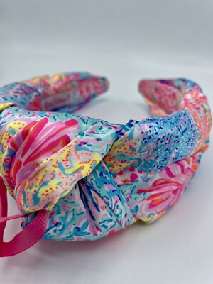 Lilly Pulitzer NWT 3“ headband knotted, (top knot detail) Splashdance Lilly Pulitzer | Accessories | Nwt Lilly Pulitzer 3 Wide  main image 3