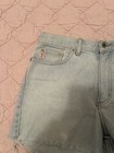 Women’s Guess Distressed Jean Shorts Size 30 — photo 4